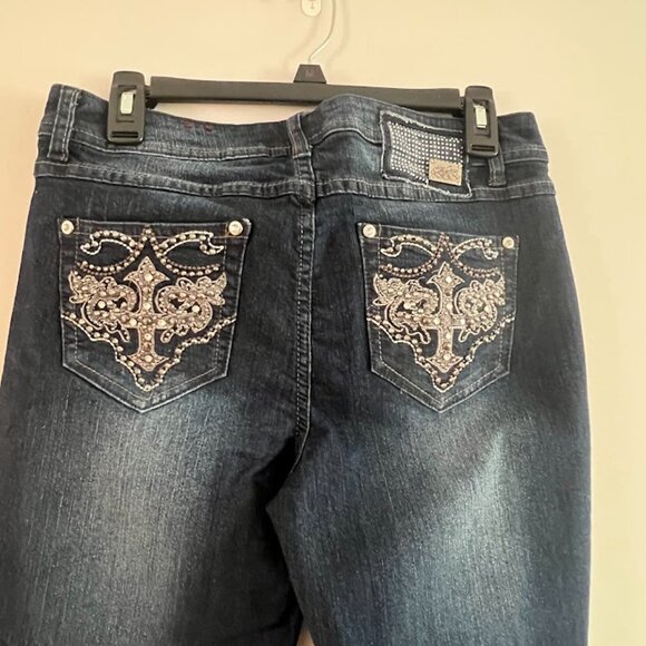 One Zone Chic Embellished Jeans Size 8 - Picture 5 of 16